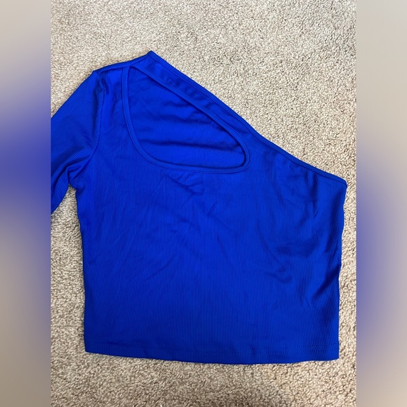 Blue One Sleeve Long Sleeve Size Medium - Picture 2 of 5